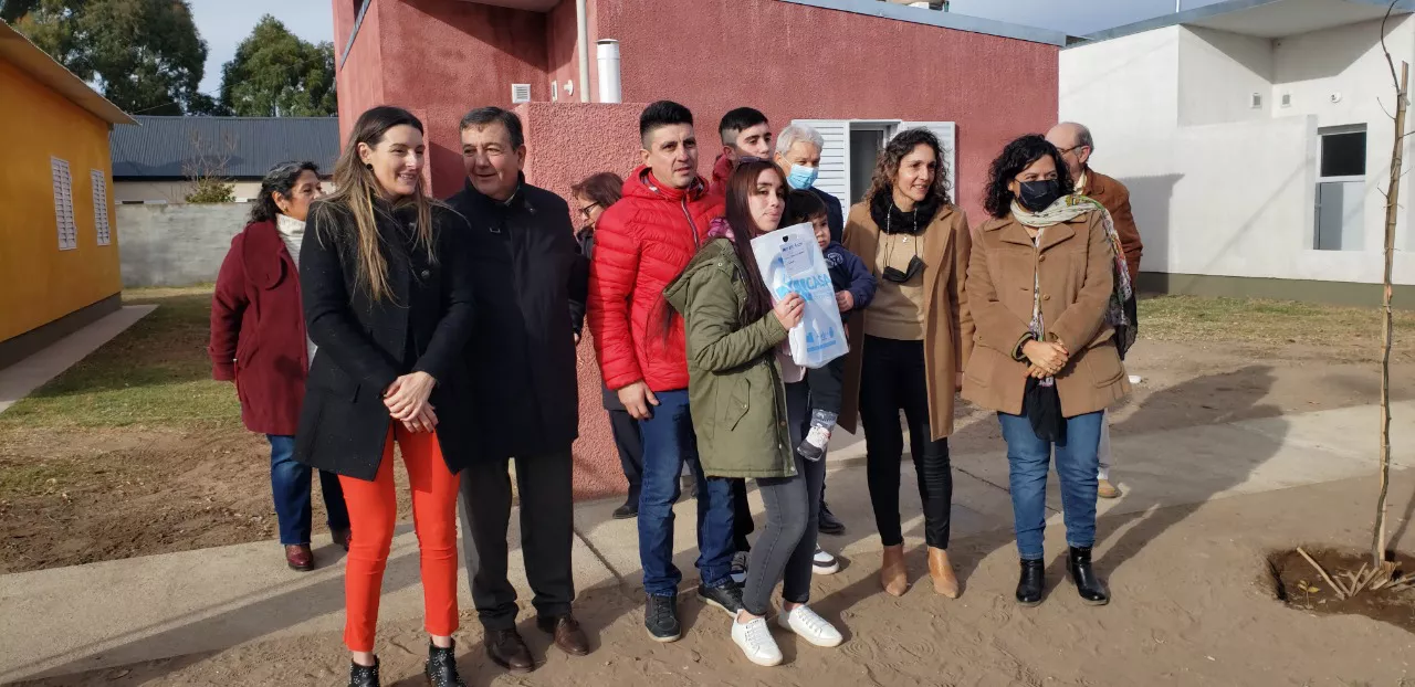 5e33ad35-4b21-4e3d-86c2-dfd4d7b3ece3