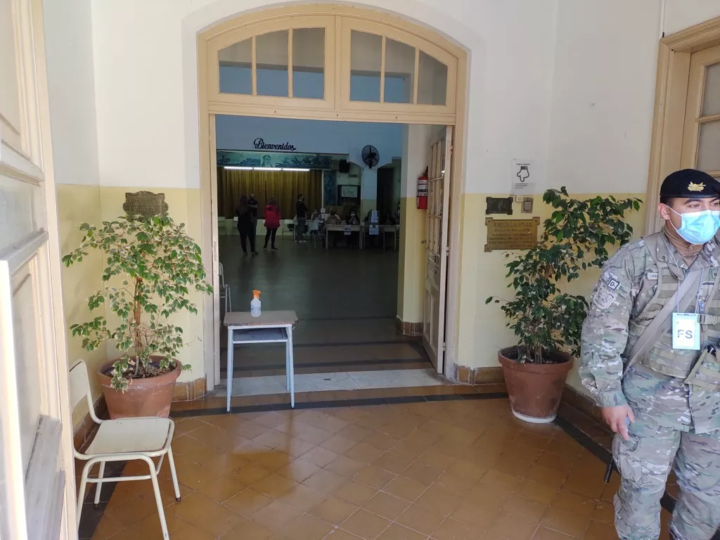 escuela 222 elecciones