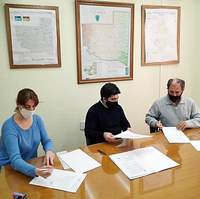 e73eba6e-f470-474b-8e9c-ee78858b5f71