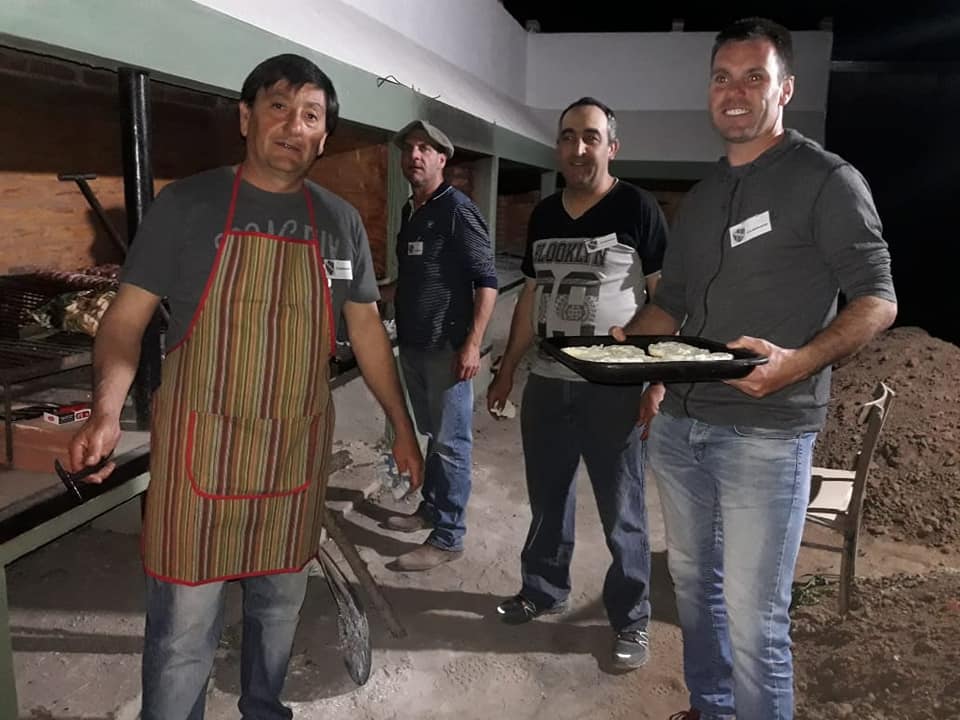 41990955_2093801883964806_671425434155483136_n