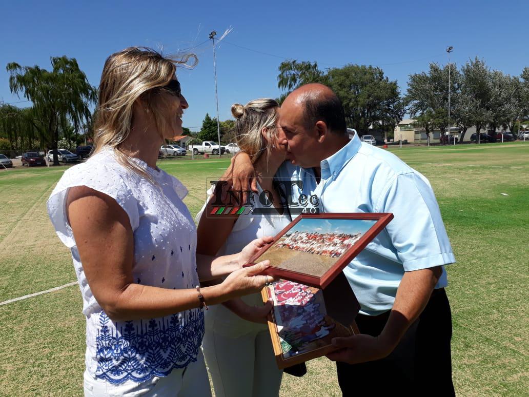 9195cda5-8b61-432d-bf53-2b0954e18bc2