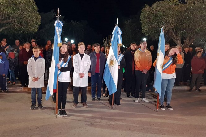 021b398f71c542289e56e7905ceb1f4b-fit-666x444