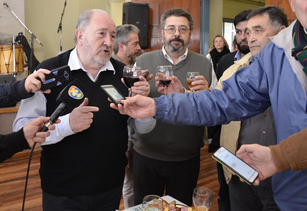 BRINDIS DIA DEL PERIODISTA 3