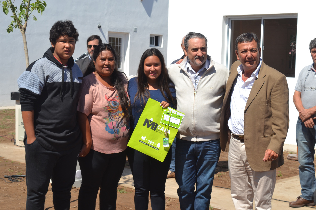 4fd7d8b6-8d3d-442e-8da6-34972bab165a