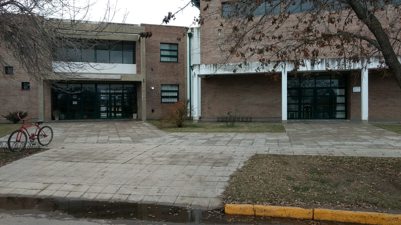 e55468ce-1d85-4cbf-8a1d-a61ffa728b55