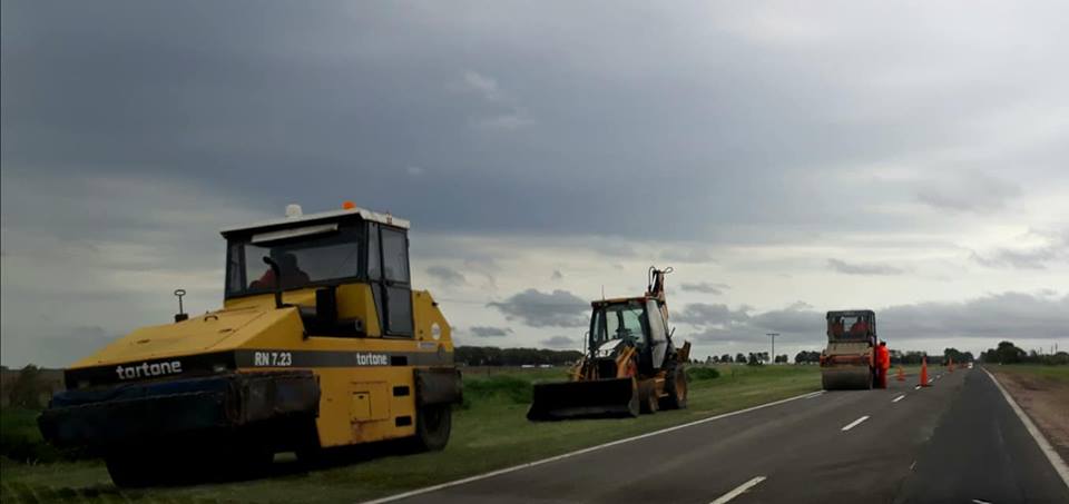 46483114_2182679505077043_1439451696479600640_n