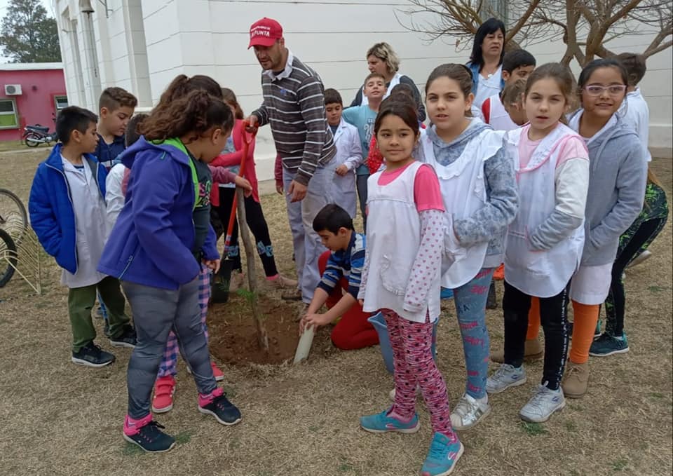 69097079_2636237793054543_7431002972152135680_n