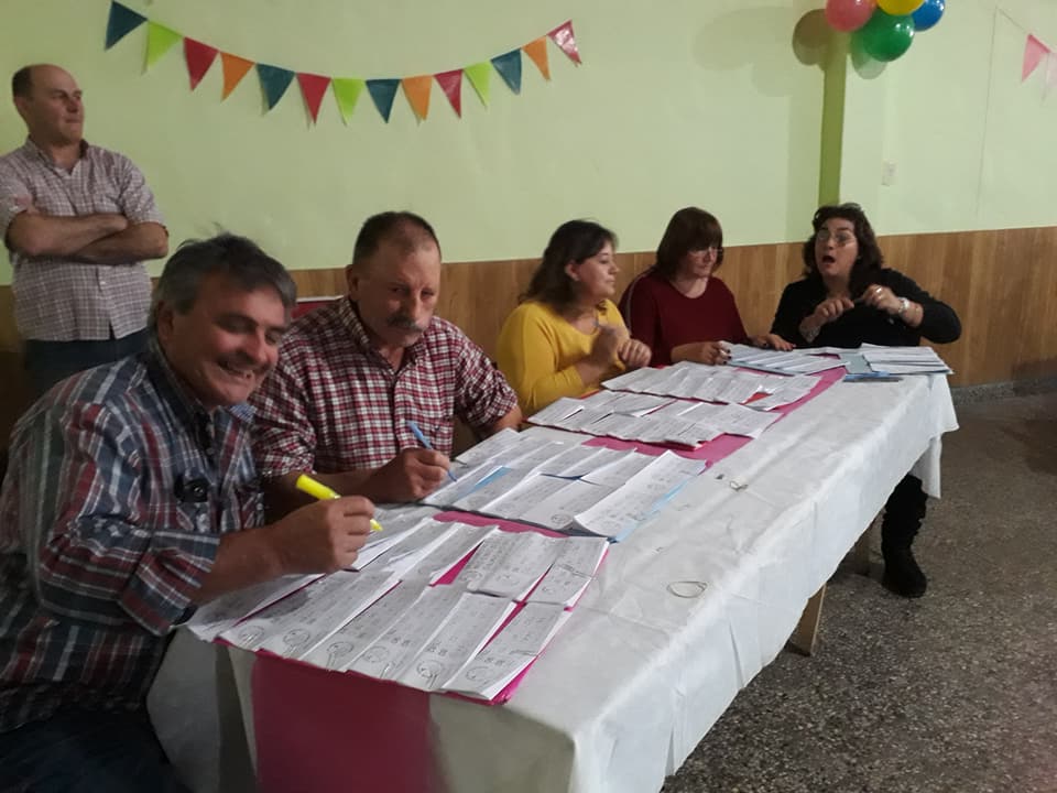 35050024_1853134228077865_5758032164327260160_n