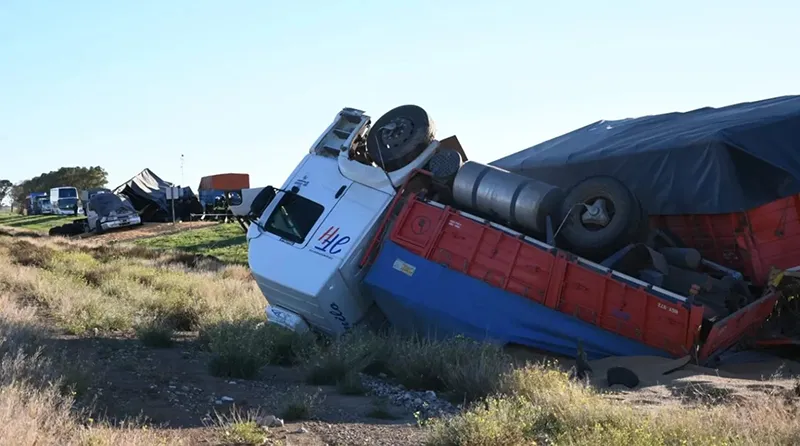 choque_camiones_ruta33_castense_fallecido_25abril2022