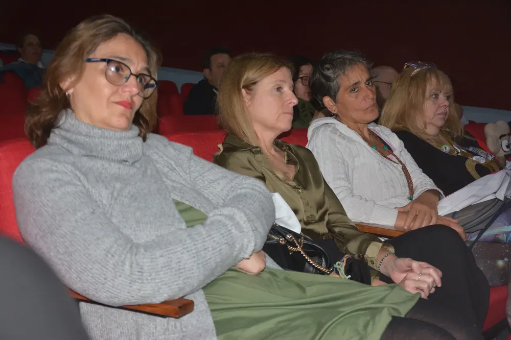 324358_e12ad6ea-d9f7-4524-95a3-c0fb0446d88f