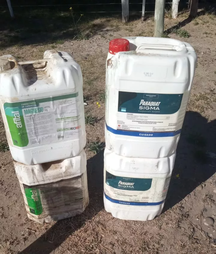 101698_eec812c1-cb8d-400e-9a66-e983df362104