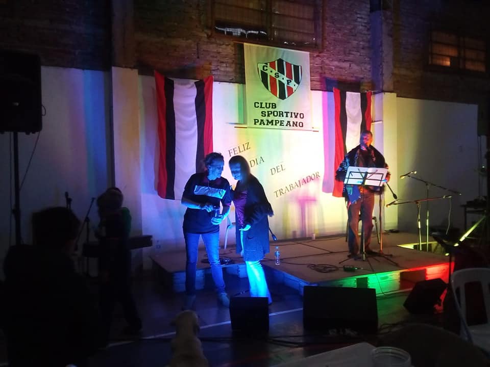 58741795_2423131477698510_5996618117311102976_n