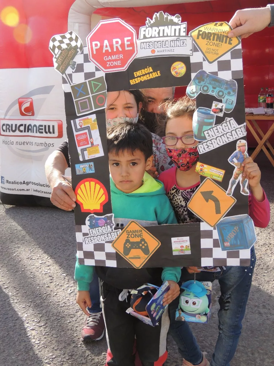 217dc093-9bcd-432e-8f5c-d31d5615eba2