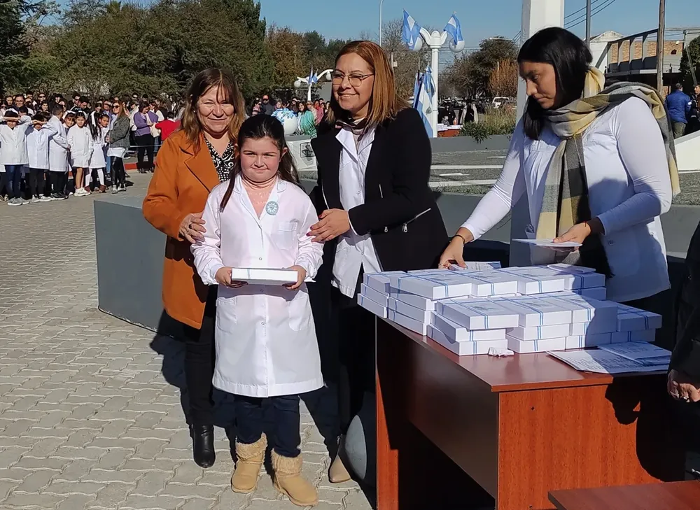 bandera 2023 17 (FILEminimizer)