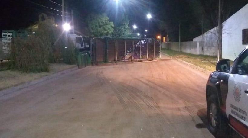 93ca6d62-bed5-437a-ac06-43cc89fb620b