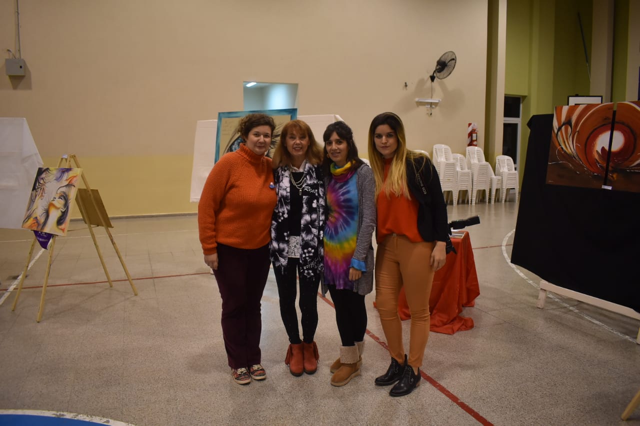 98dd3b5d-bcb9-4aad-8e04-897942a7b059