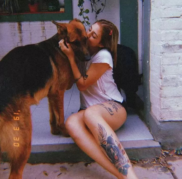 lara arreguiz perro