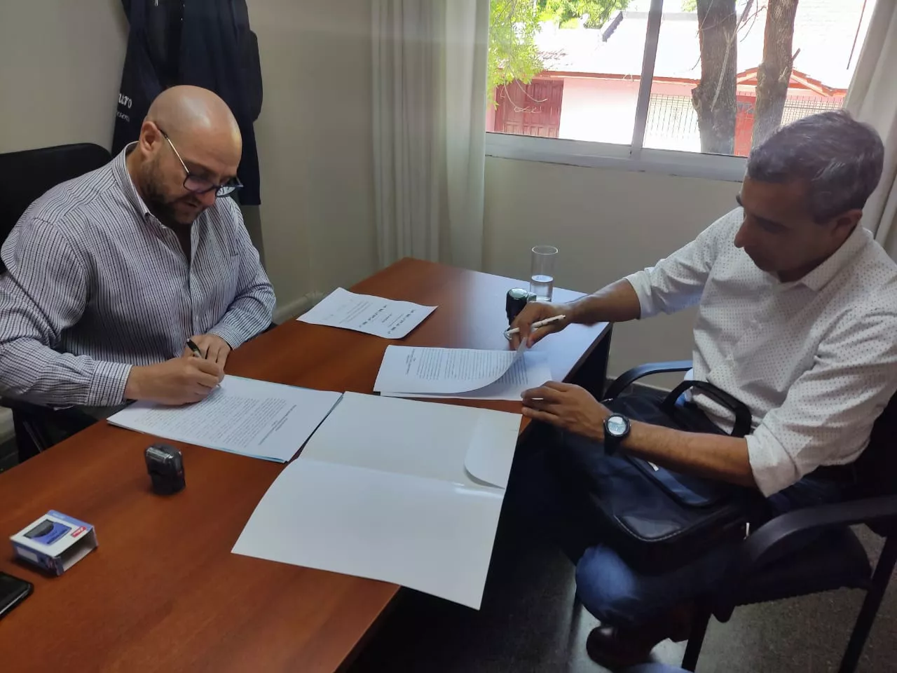 122376_algarrobo-del-aguila