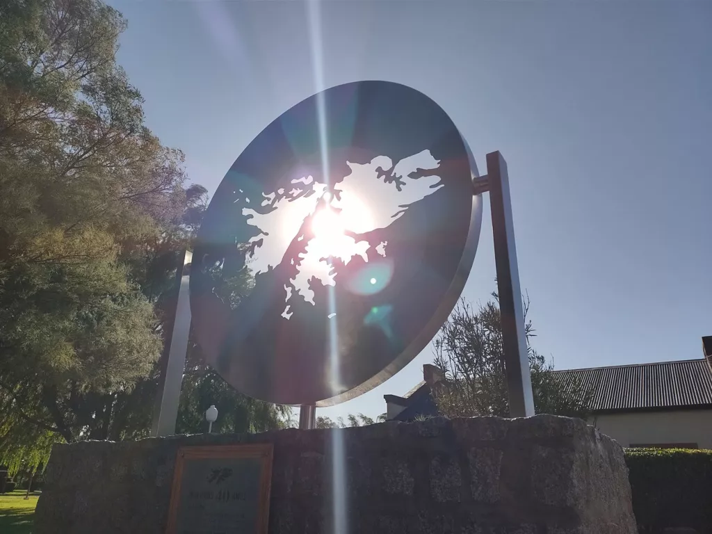 malvinas 2 (FILEminimizer)