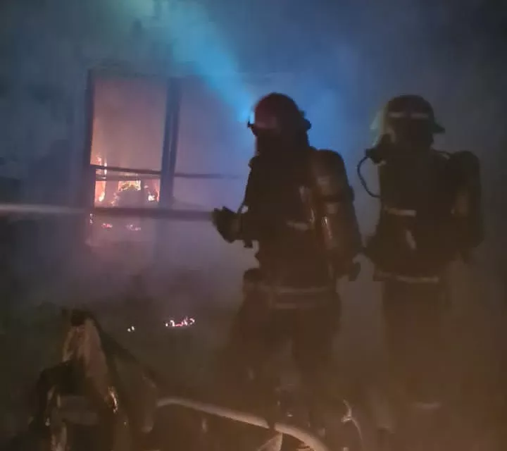 b1cf21ba-ff2f-4732-88f9-2c4727f59428