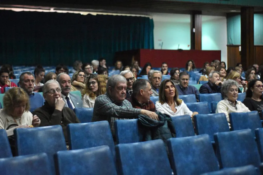 f8475144-6550-4587-b4bc-c2d1351701ef