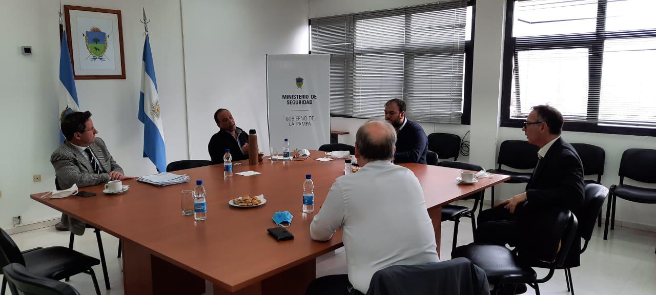 87771_whatsapp-image-2020-06-01-at-20.32.27