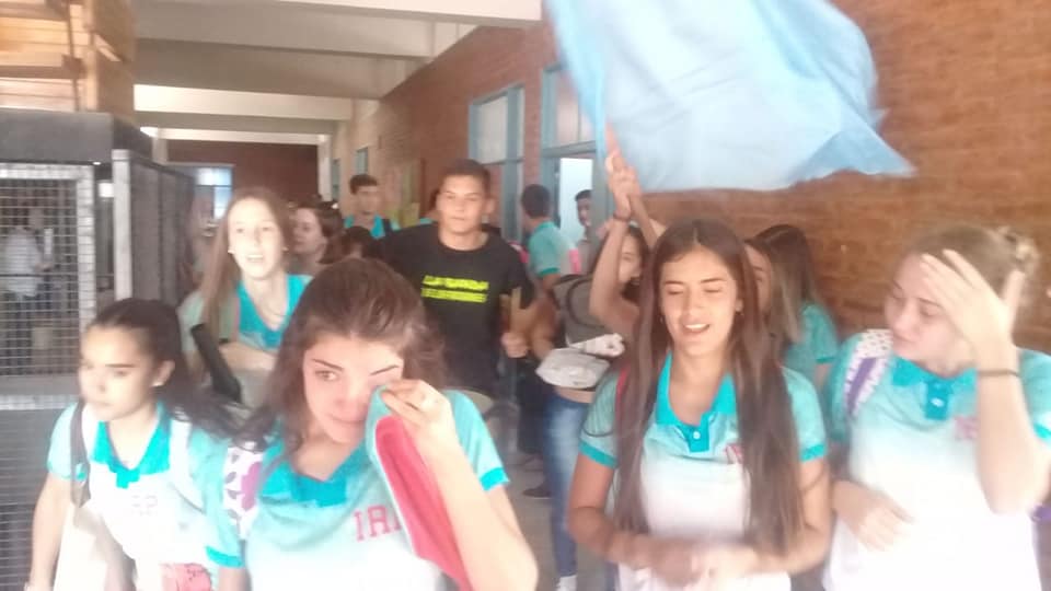 47185514_2196000213744972_3456755087601303552_n