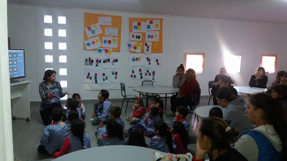 33163209_1923047661040230_108685246936907776_n