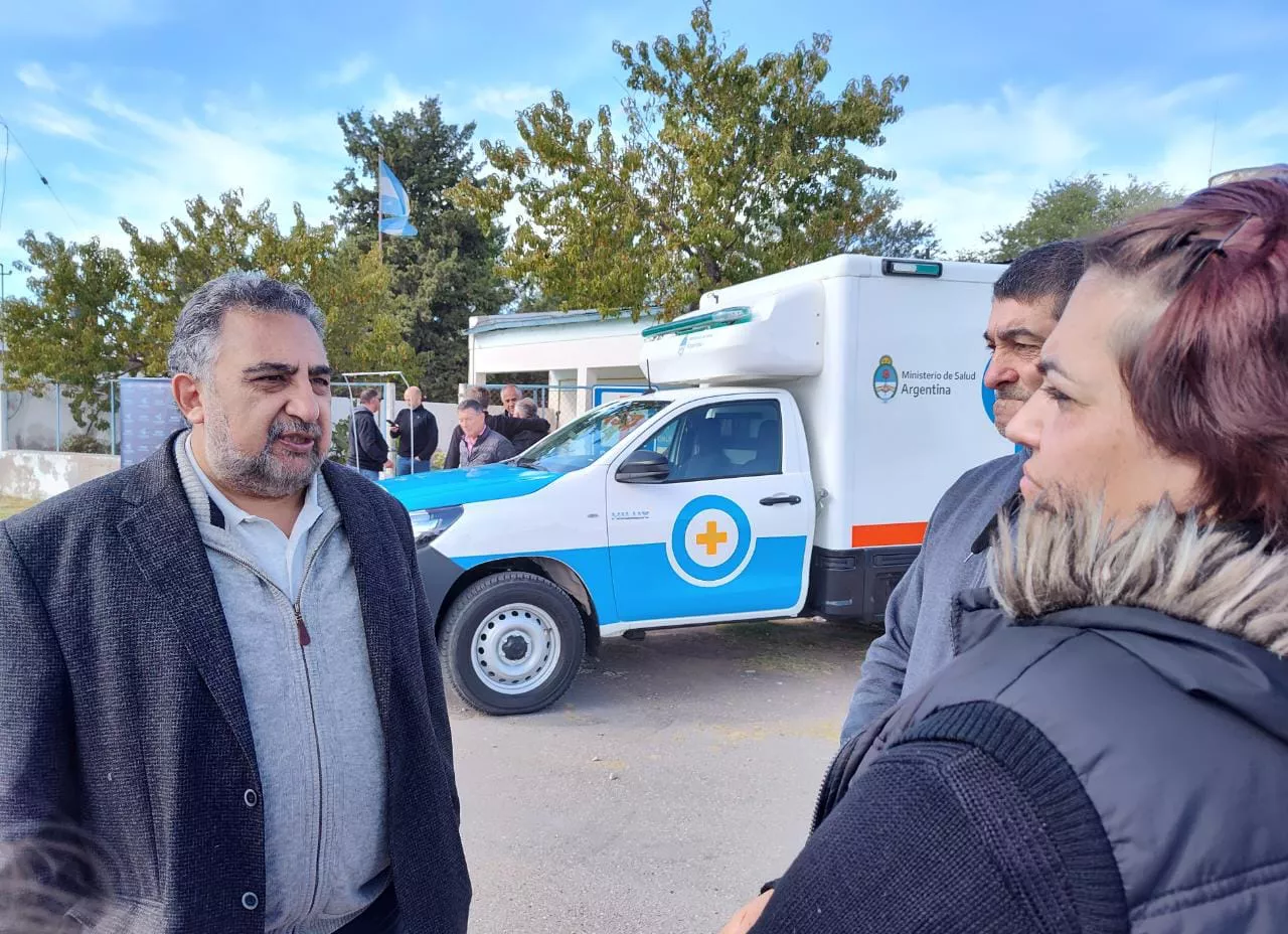 209206_whatsapp-image-2023-04-15-at-18.14.26--2-