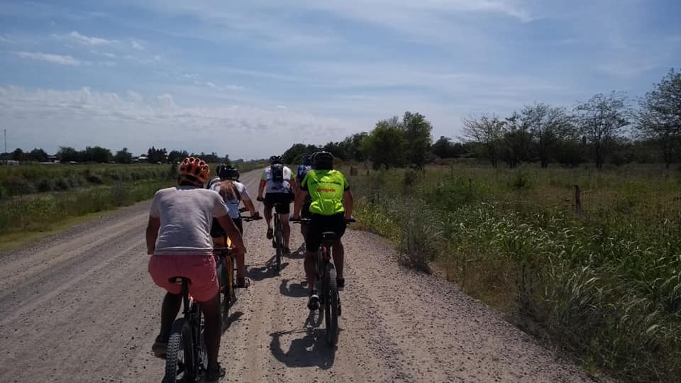 78538662_2853270408017946_2892443191460495360_n