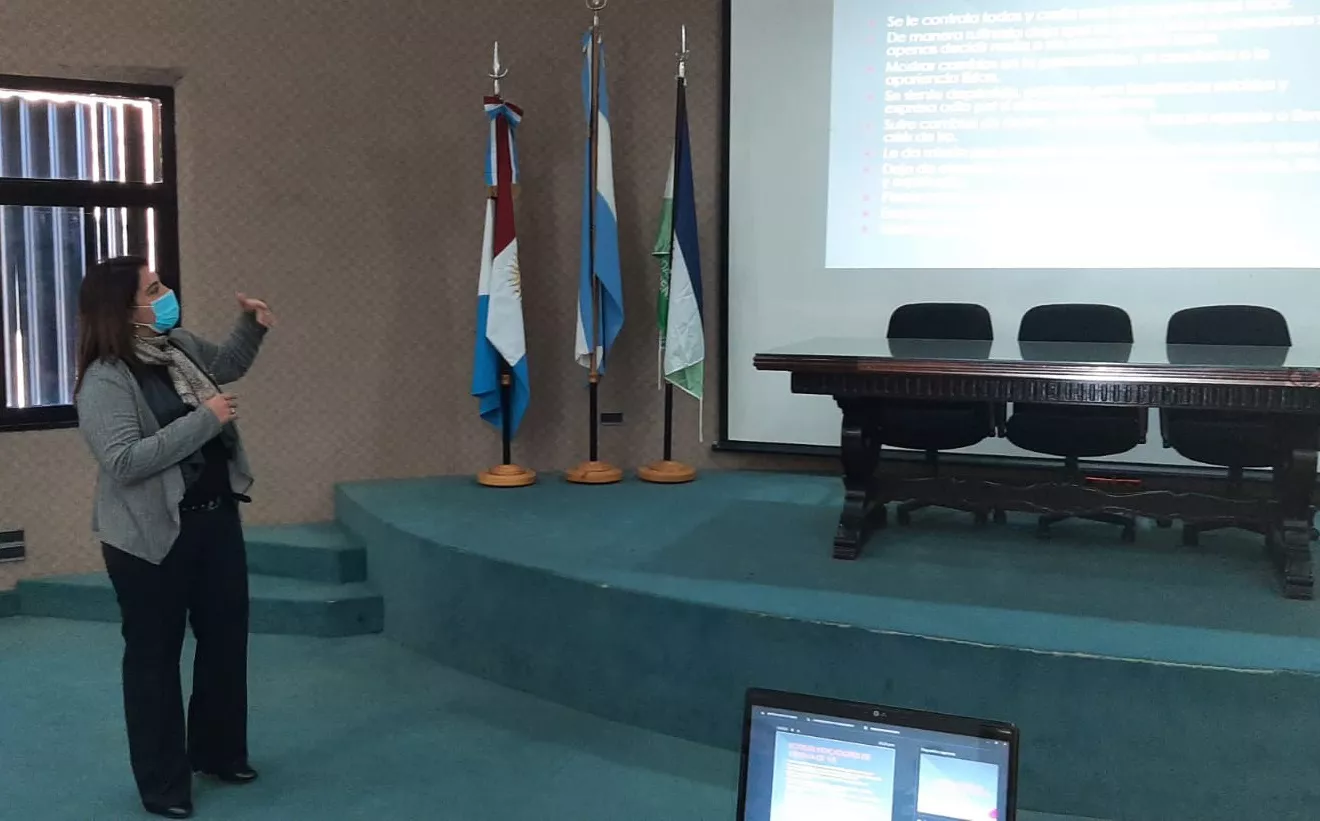 fdc9f7cf-1adb-465f-9c7d-c6312e1bbbb4