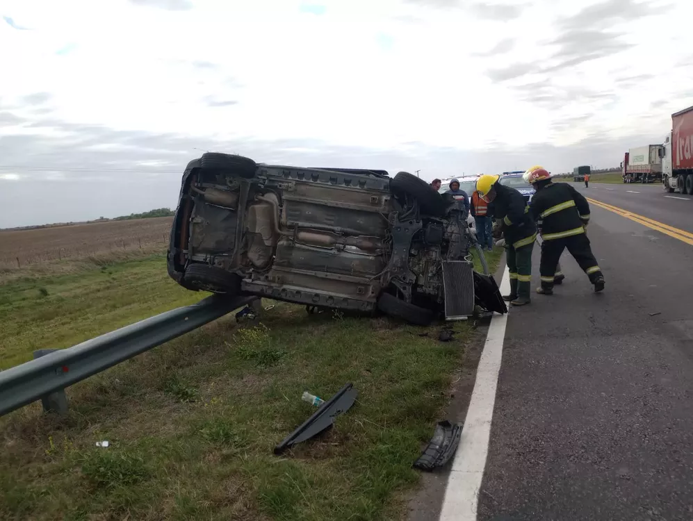 7b78b409-7700-4a9e-8642-dfb2d97bf456