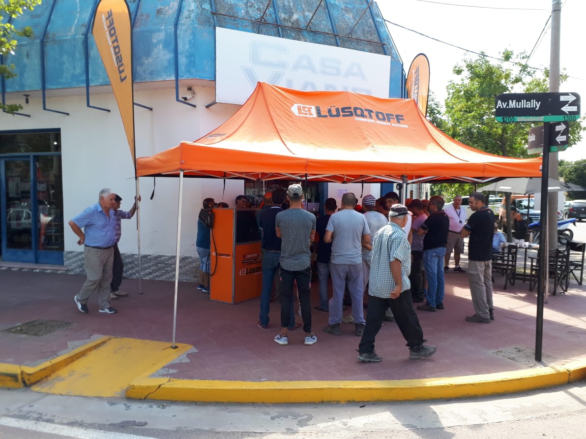 a3935896-507b-495b-880c-8025630dbdf2