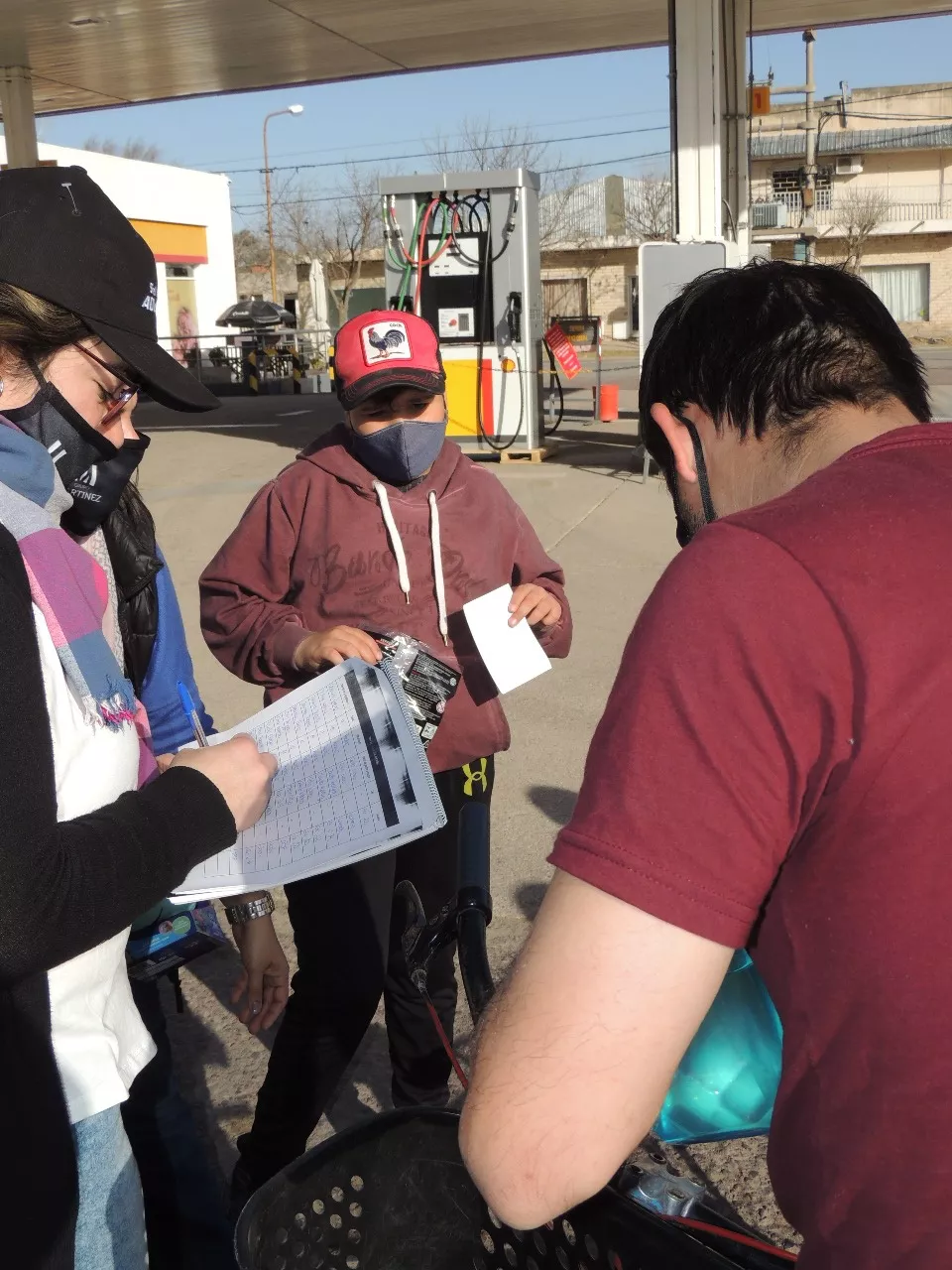 b34d3fa5-9ebd-4fd9-b861-5981b0da5528