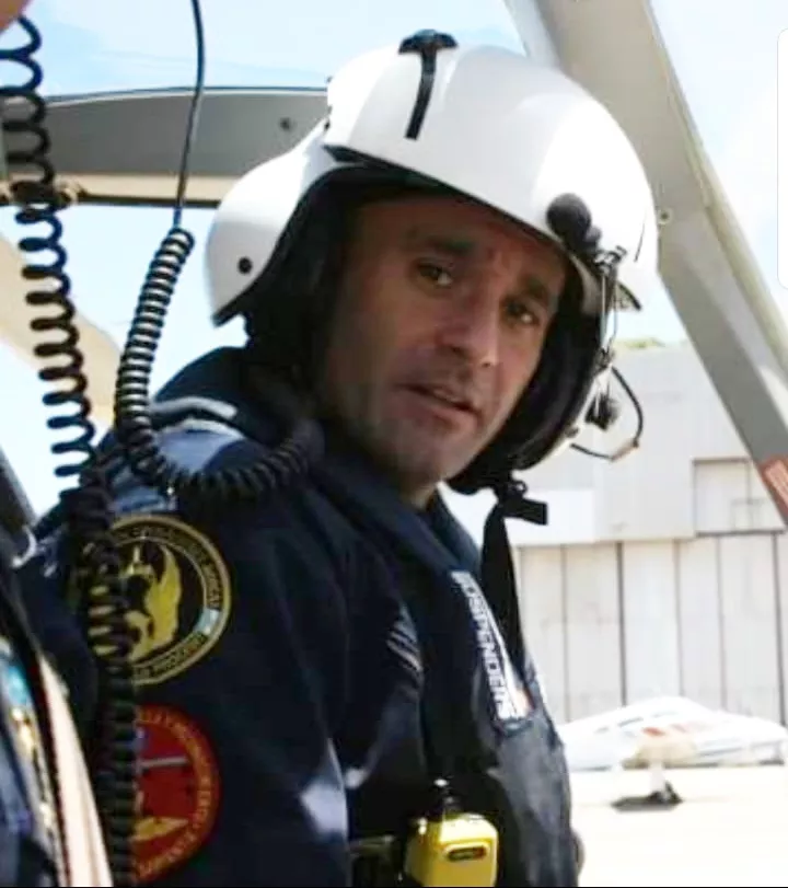 f2f76774-dd41-4496-95c2-5ac4ccf2a207