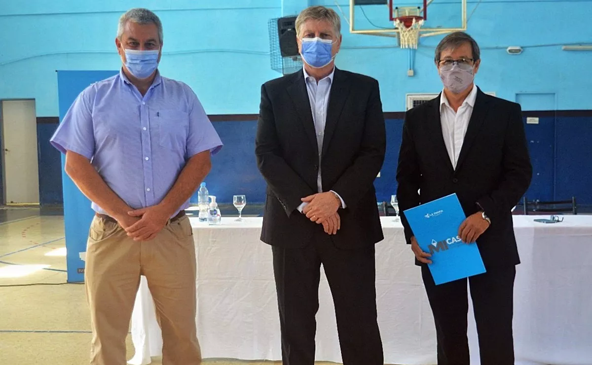 247774317_417504239772076_2019641758876059149_n