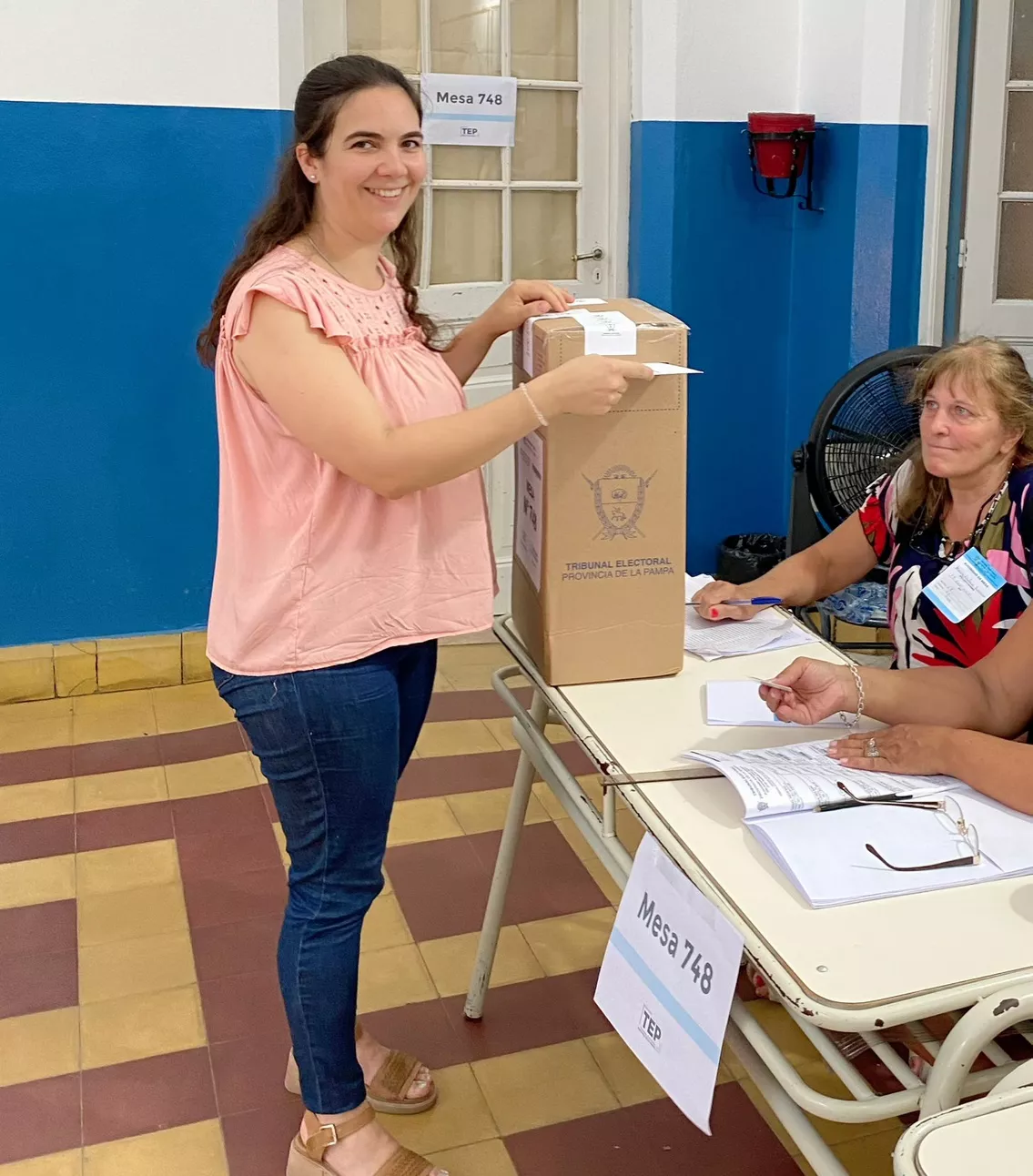 aa andrea valderrama voto