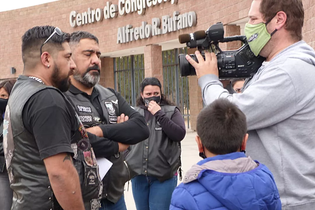 f30f70a0-7e35-4051-8a6f-b40f4cb300a4