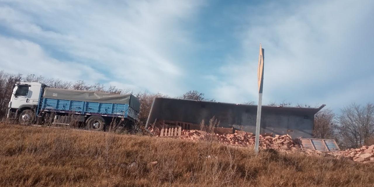 8e7874ca-6044-41fc-b0cb-e9e46f9fbb19