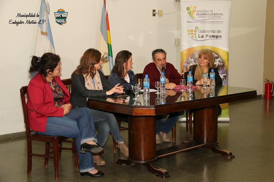 43122203_551297865299252_3623574636739952640_n