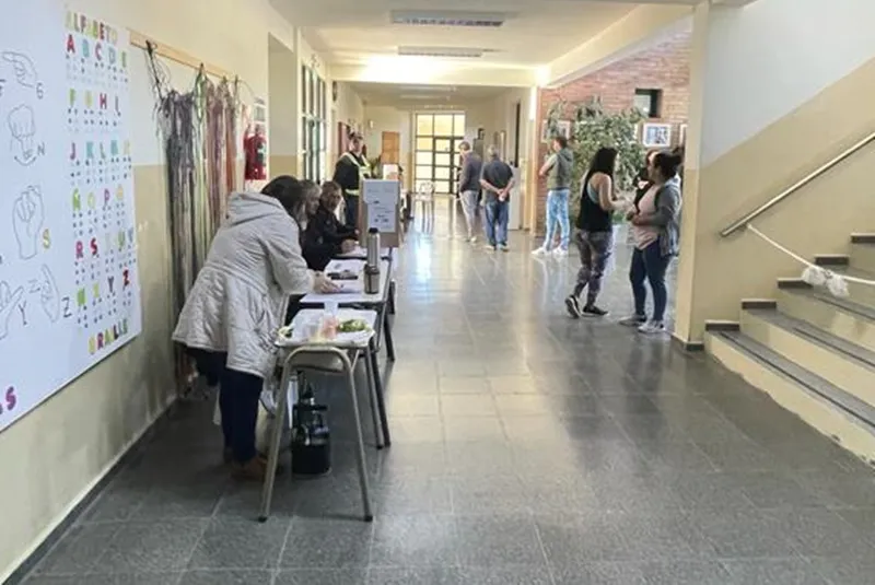 ad4d090f-f734-44b8-857e-900ff751c024