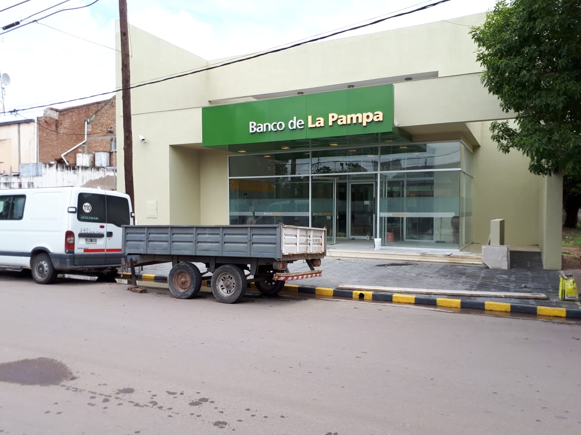 1b5dfac2-e5f4-4ad5-9d6f-ec40b44a7978