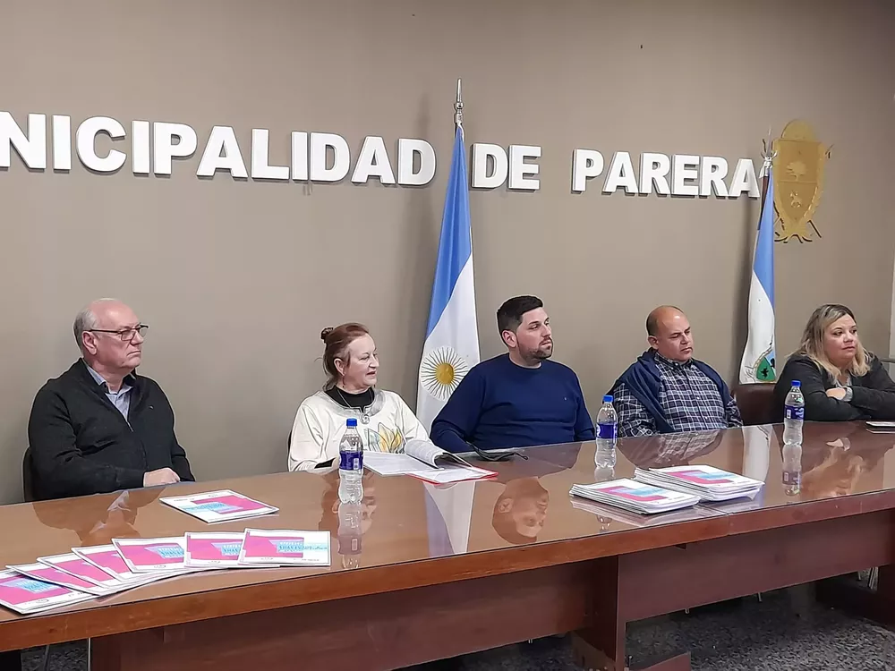 Presentación revista Parera 2