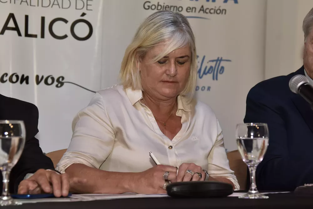 1295992__dsc7424-copia