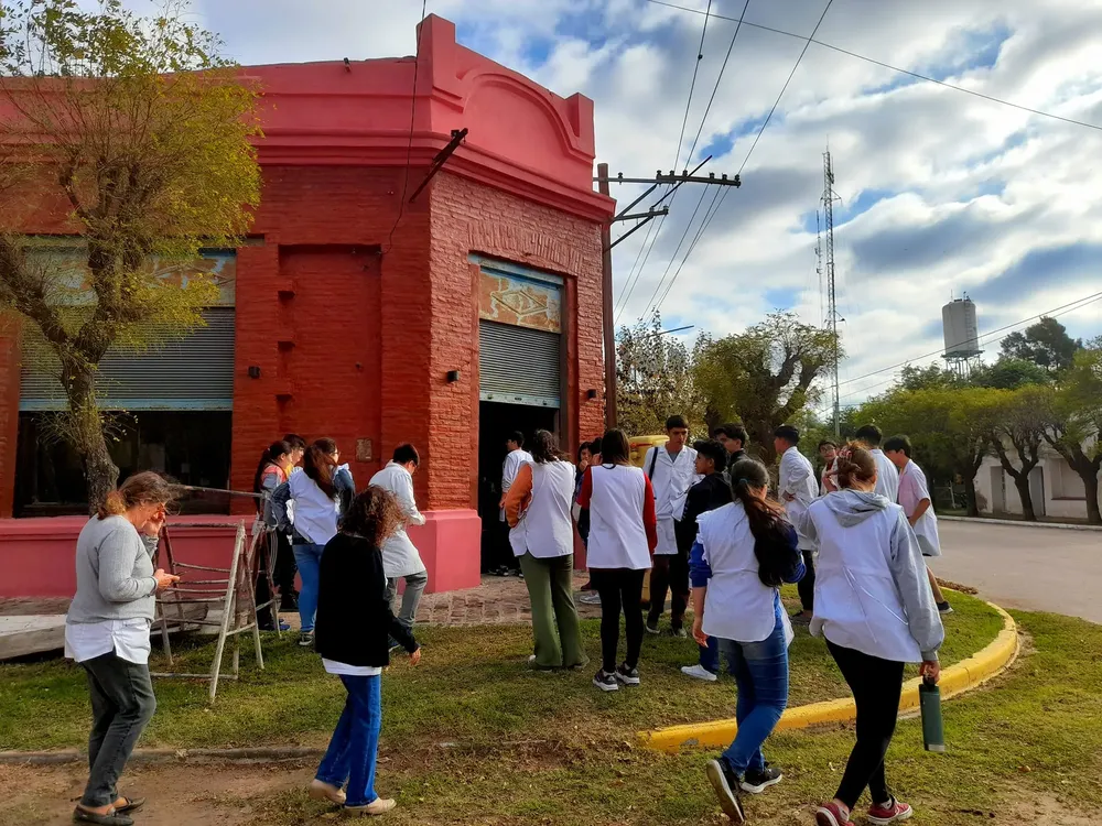 347654923_947526616488765_621343060026551356_n