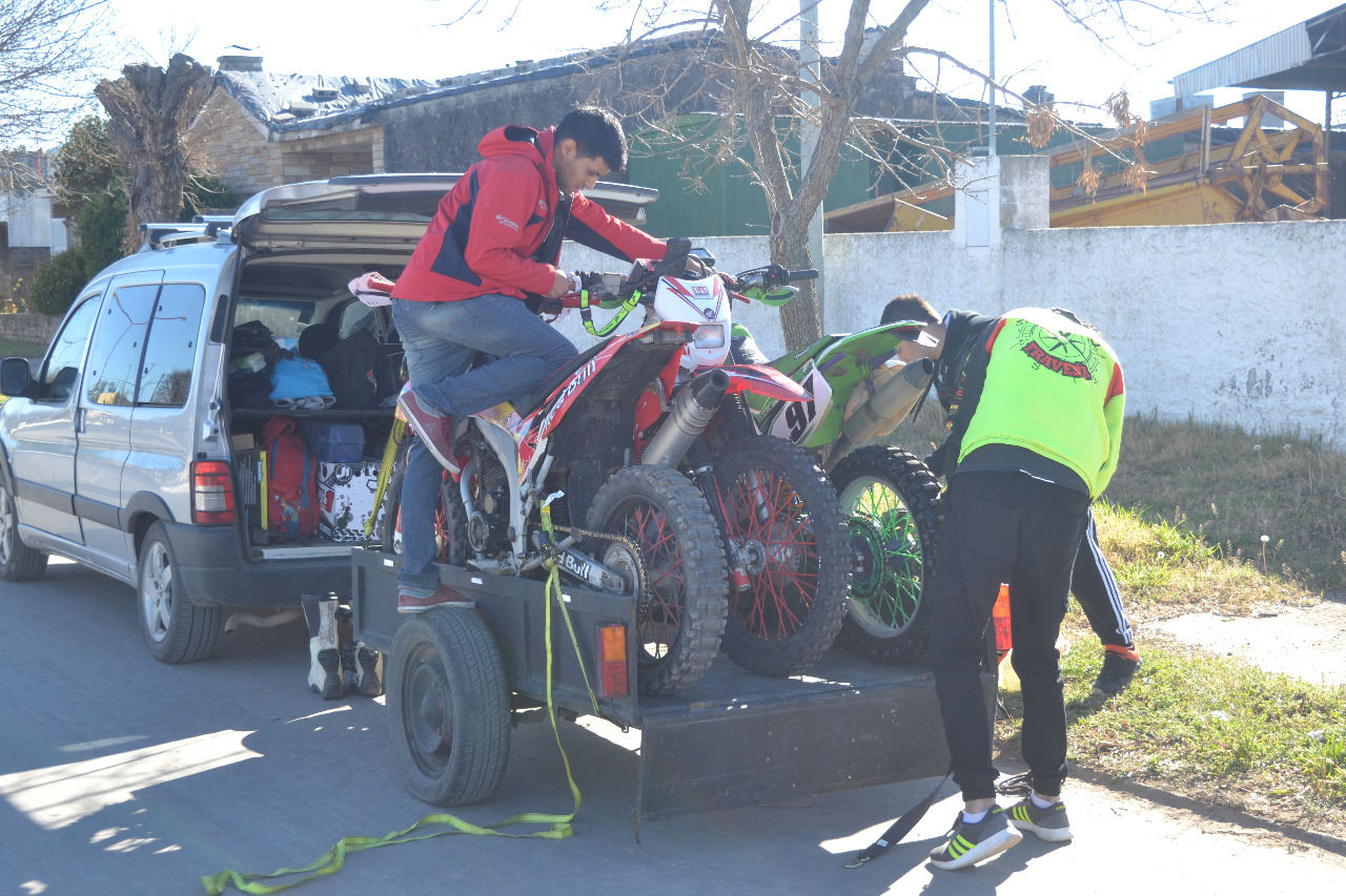 c0d0694d-bfef-4b51-b869-c609409d6ea7