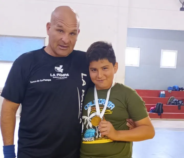 6ba59553-7cc9-4eb0-b66d-00c2c1e82d2b