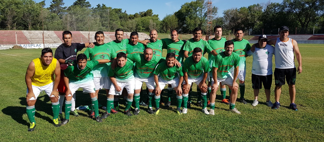 ade7b565-f037-4a43-9e11-08f7166fbfc4