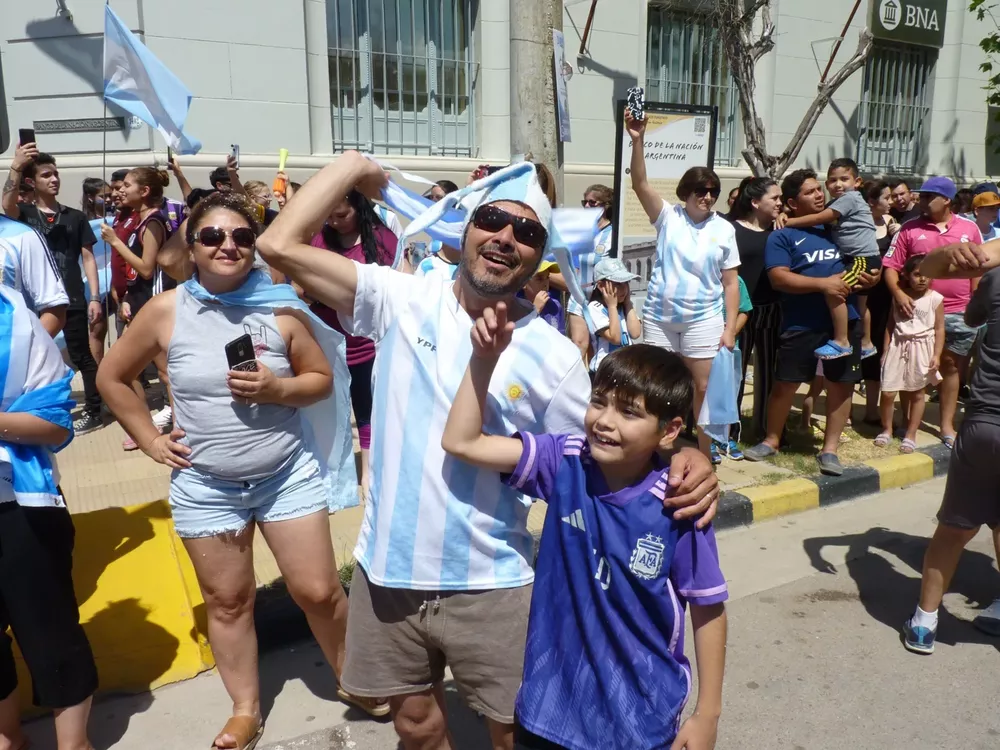 festejos argentina campeon mundial 5 (FILEminimizer)