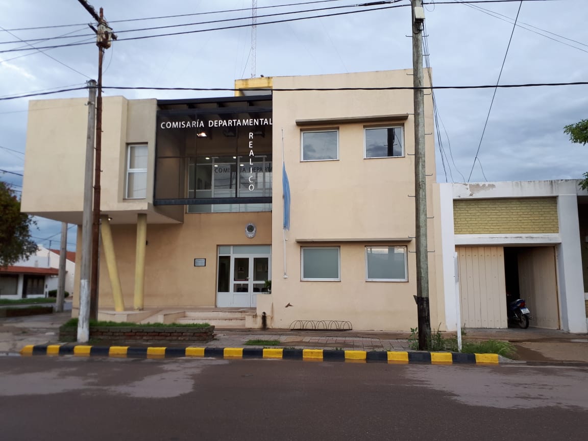 531d56ba-e809-41fb-b16b-0795f49e9f31